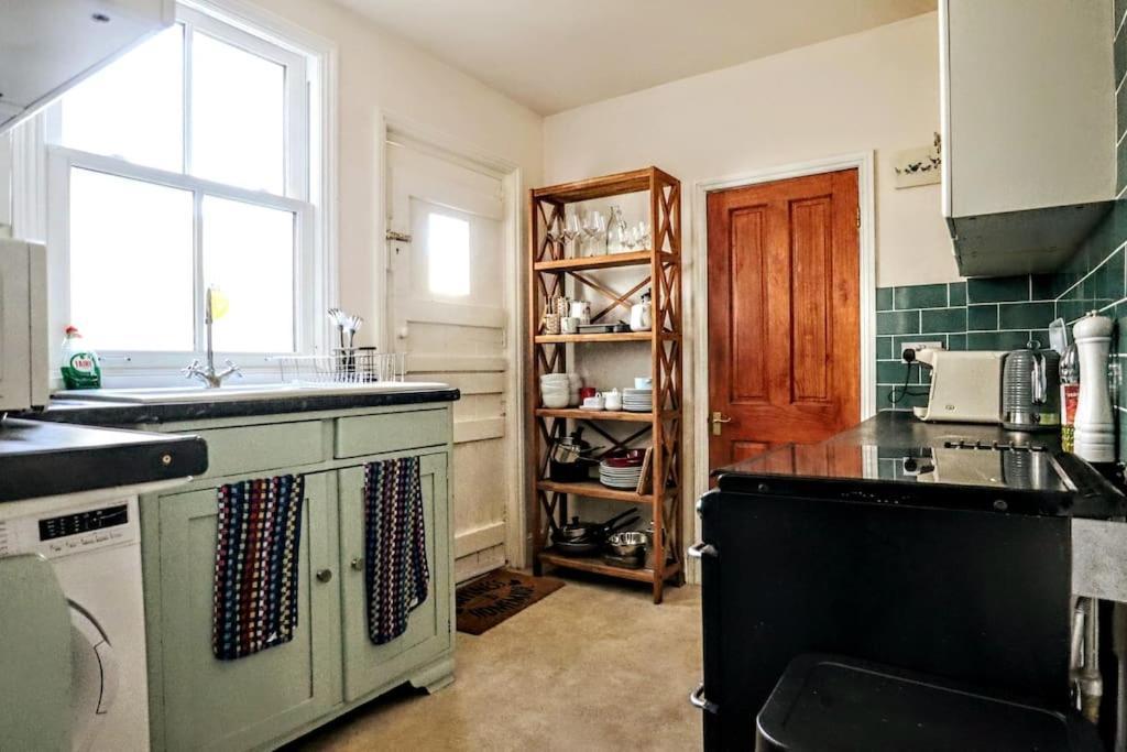 Cute Cottage 5 Min Walk From Cafes Station And Sea Hastings Exteriör bild
