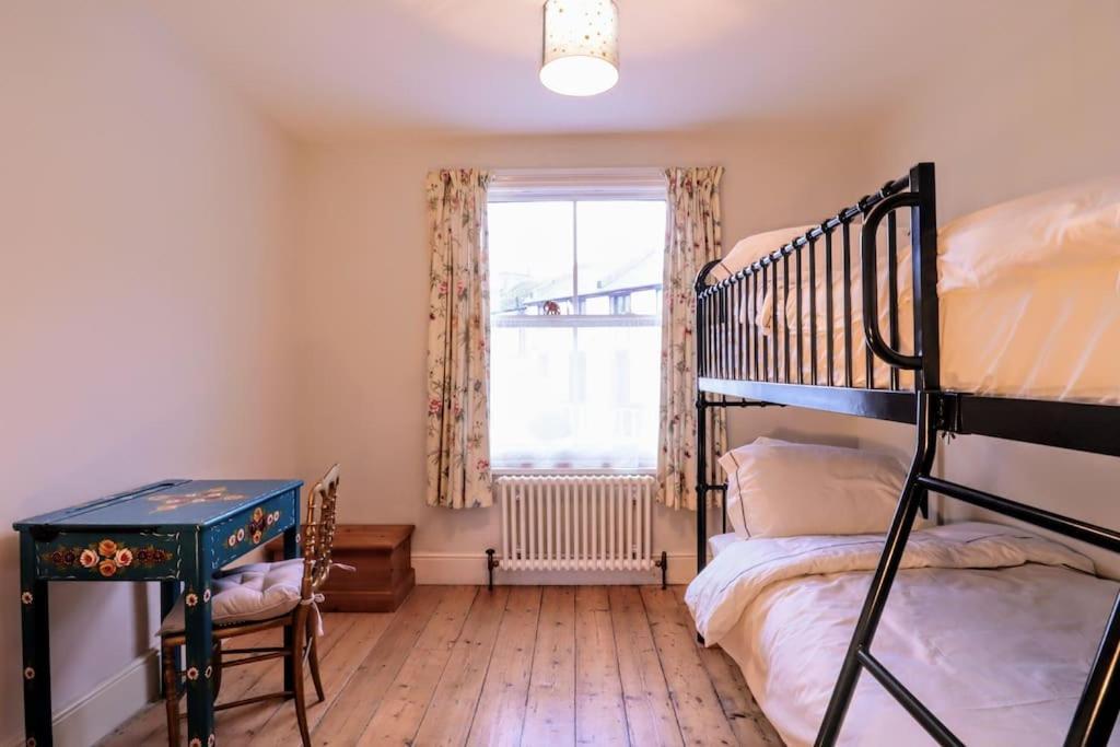 Cute Cottage 5 Min Walk From Cafes Station And Sea Hastings Exteriör bild